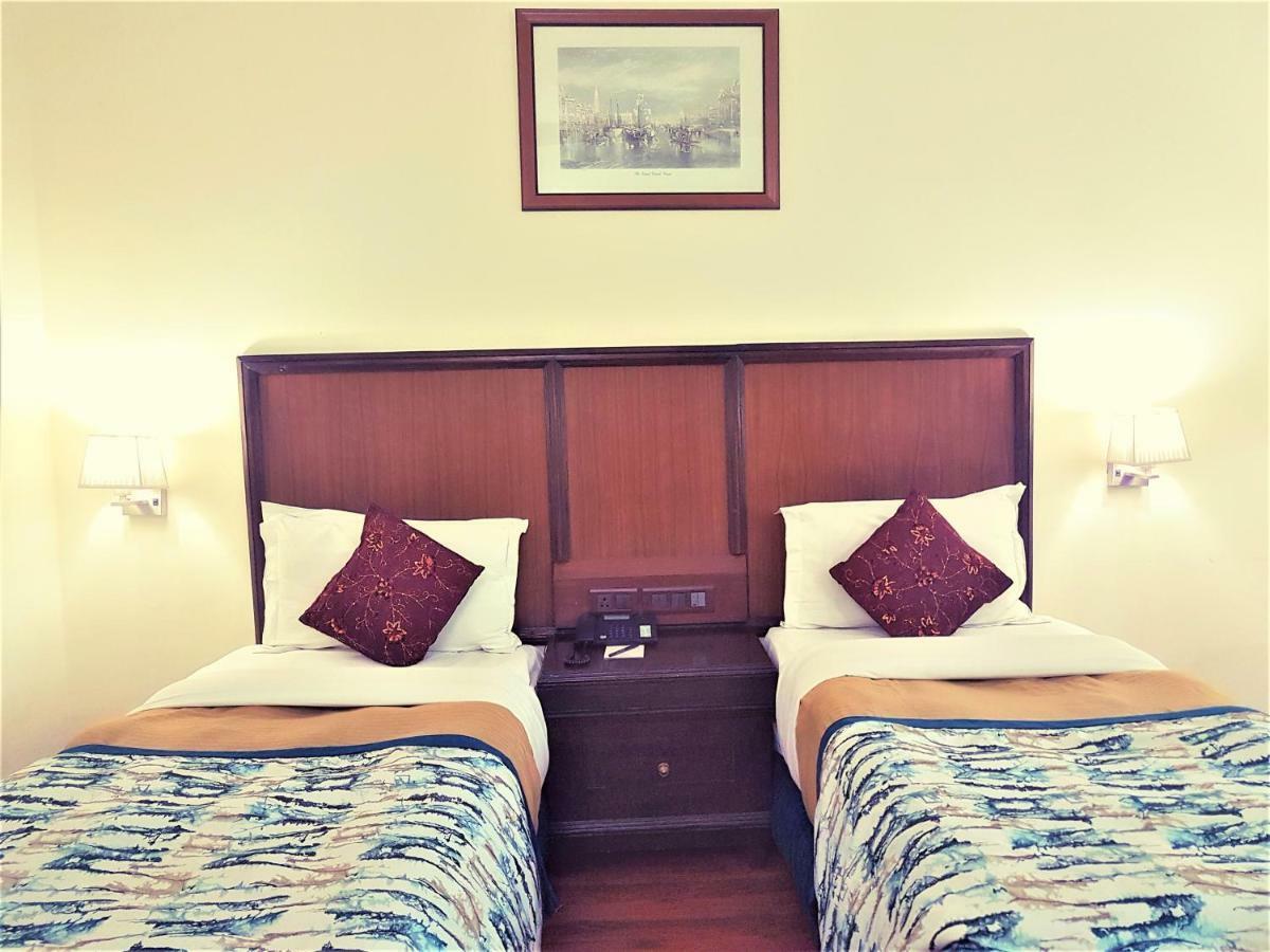 Hotel Samrat, New Delhi Extérieur photo